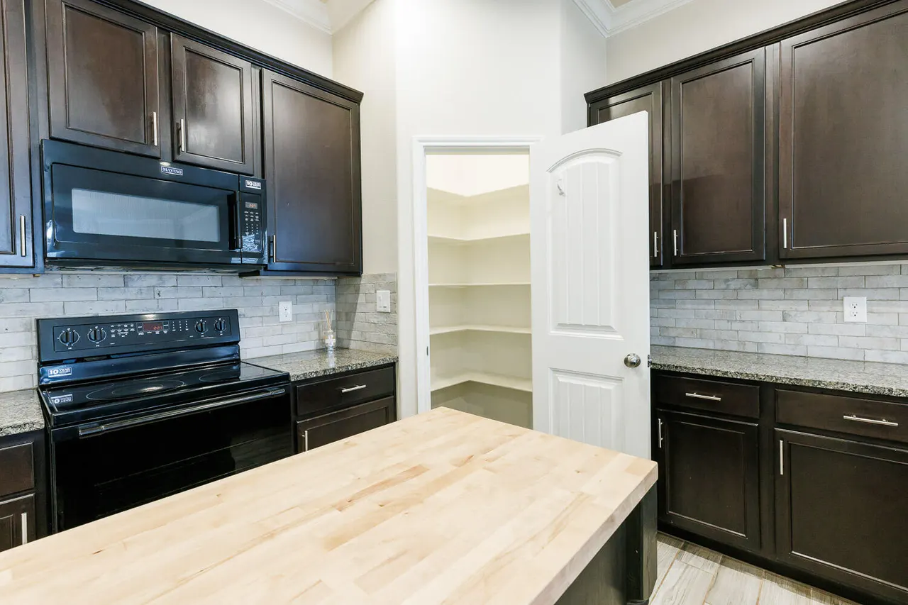 Photo 11 — 13801 Uvalde Avenue, Lubbock, TX 79423