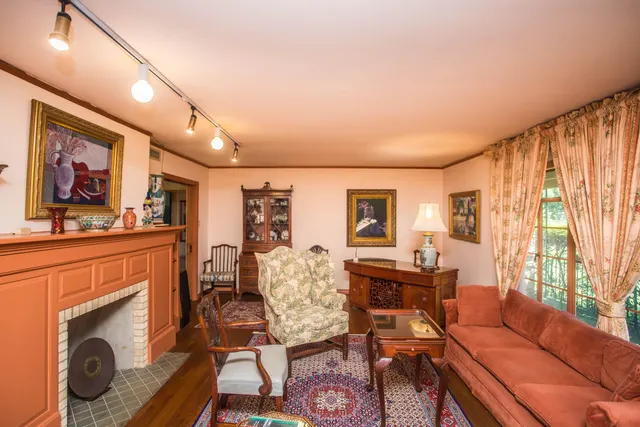 Photo 3 — 1924 31st Street, Lubbock, TX 79411