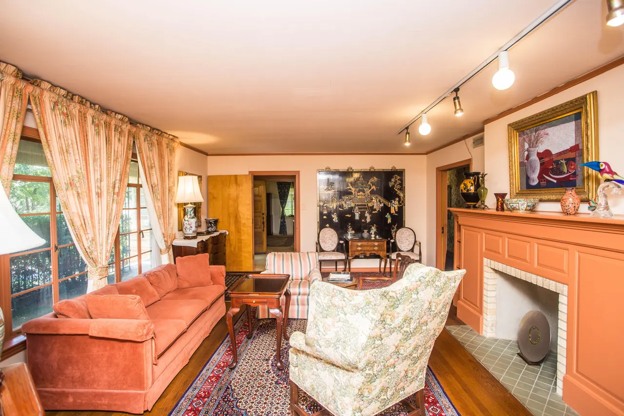 Photo 6 — 1924 31st Street, Lubbock, TX 79411