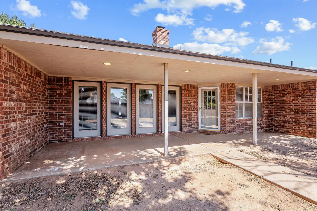 Photo 31 — 504  East Jackson, Levelland, TX 79336