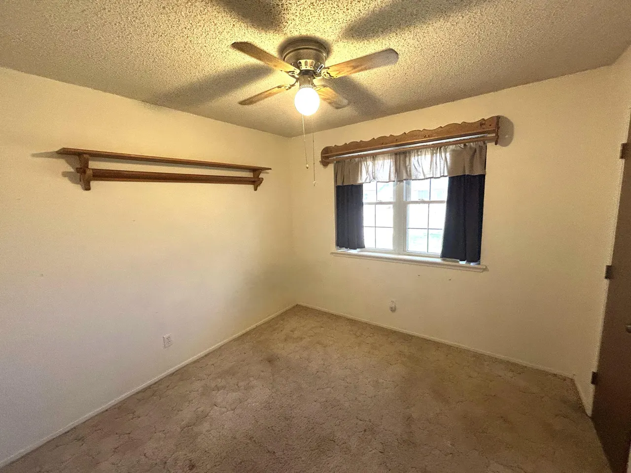 Photo 9 — 604 N Elgin Avenue, Levelland, TX 79336