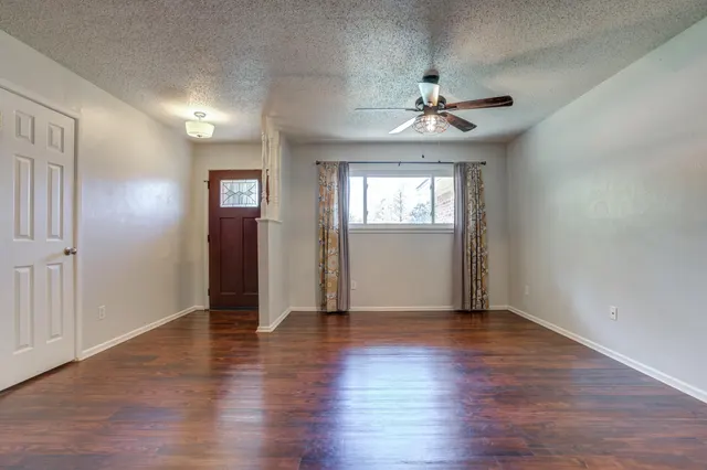 Photo 4 — 4310 56th Street, Lubbock, TX 79413