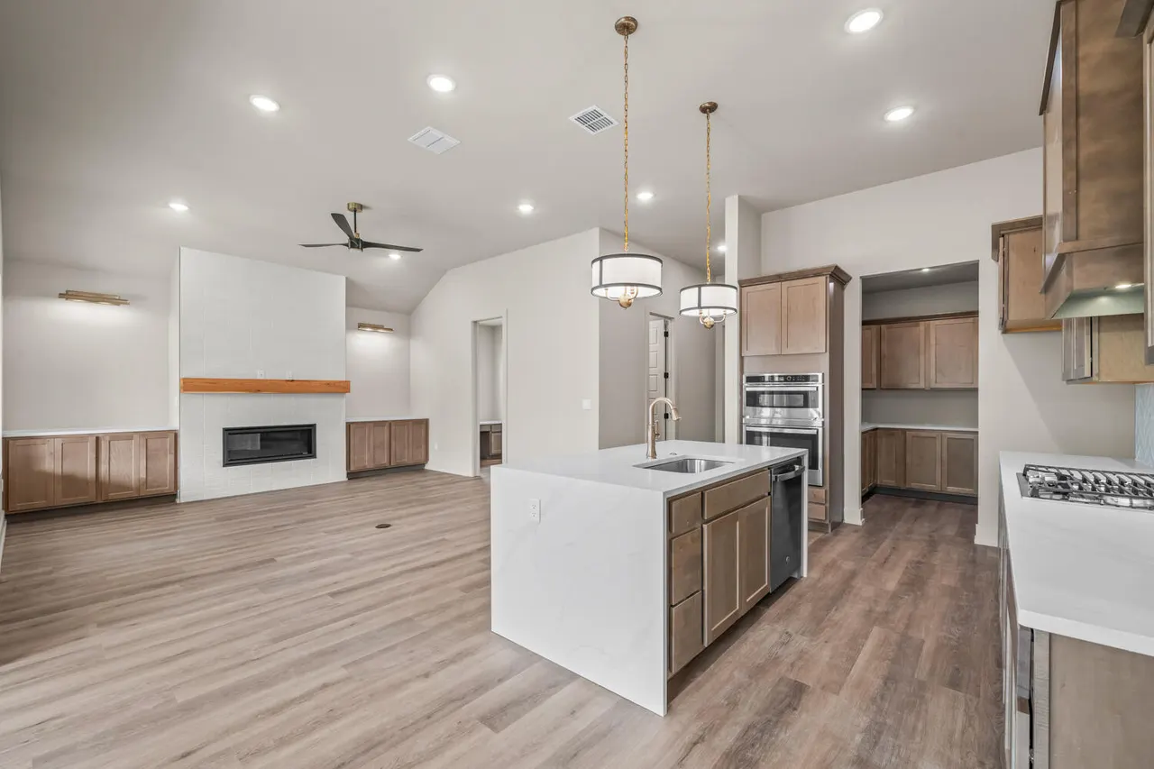 Photo 22 — 4412 Remington Avenue, Lubbock, TX 79407