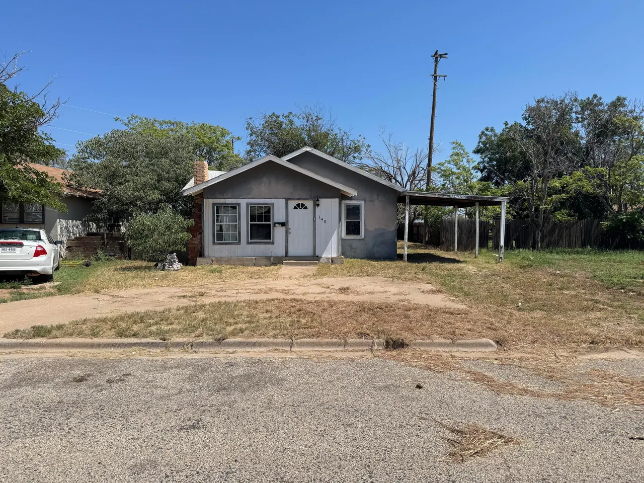 Front exterior — 140 N 3rd Street, Slaton, TX 79364