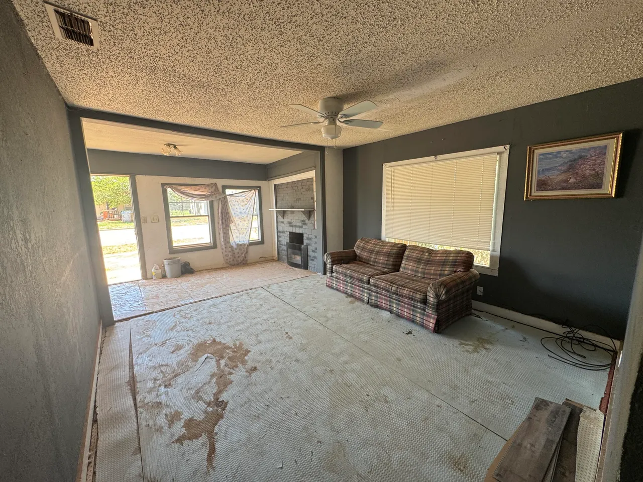 Photo 5 — 140 N 3rd Street, Slaton, TX 79364