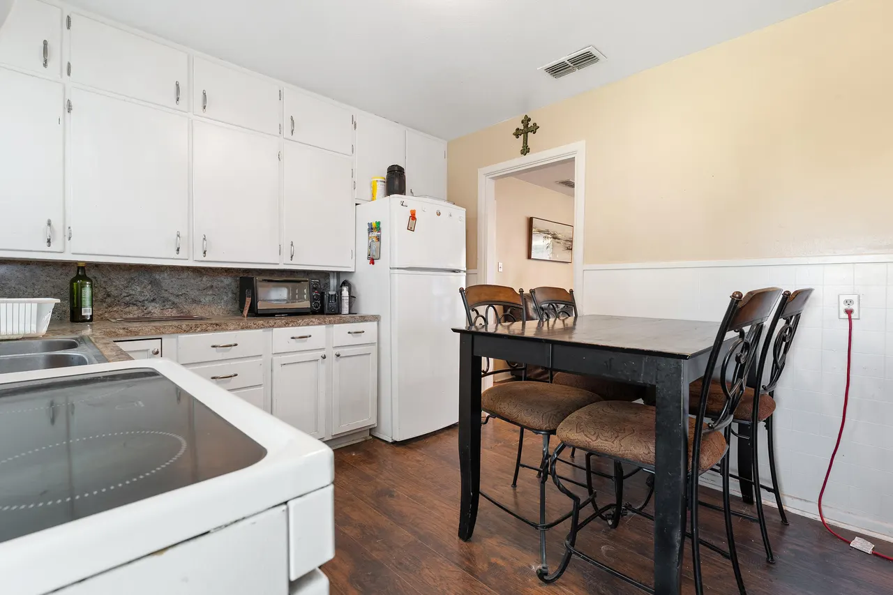 Photo 10 — 3306 Duke Street, Lubbock, TX 79415