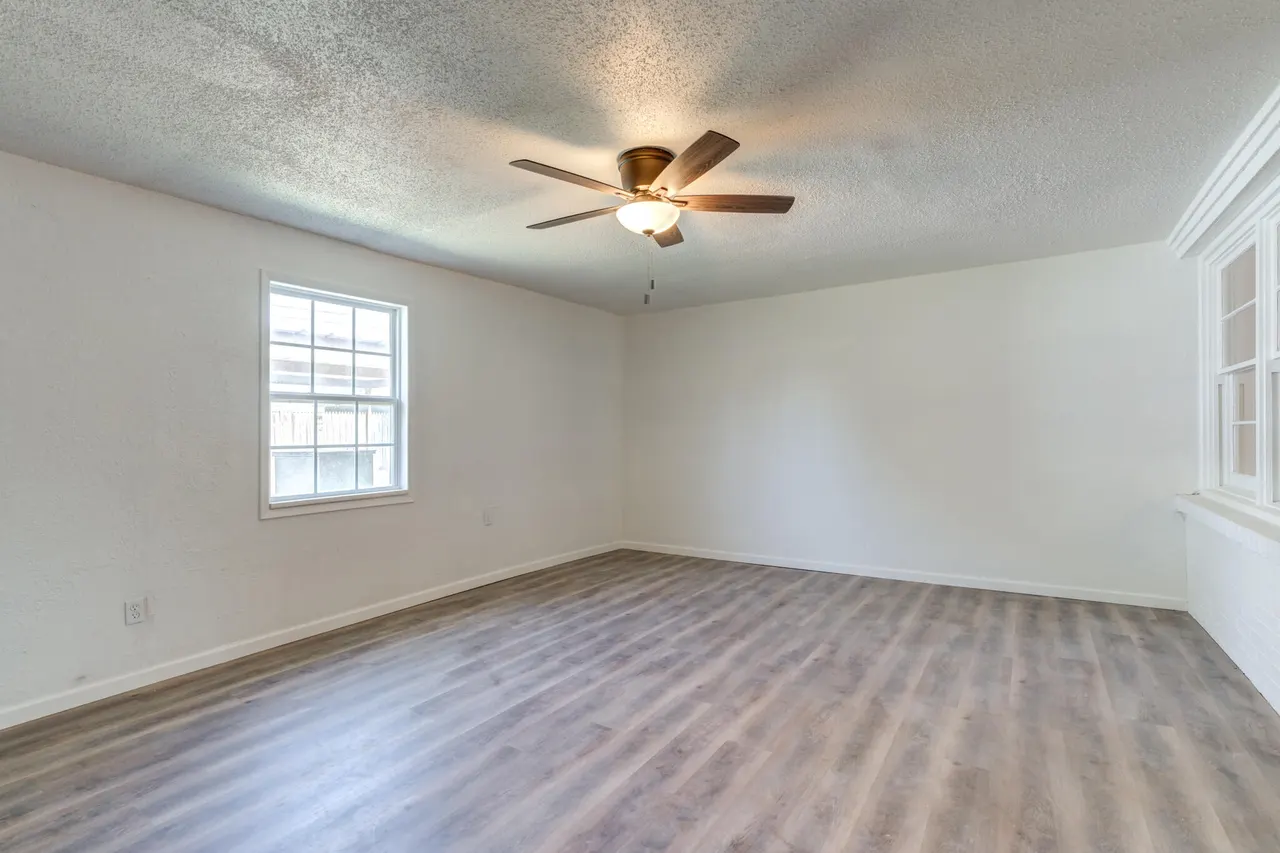 Photo 13 — 4908 47th Street, Lubbock, TX 79414