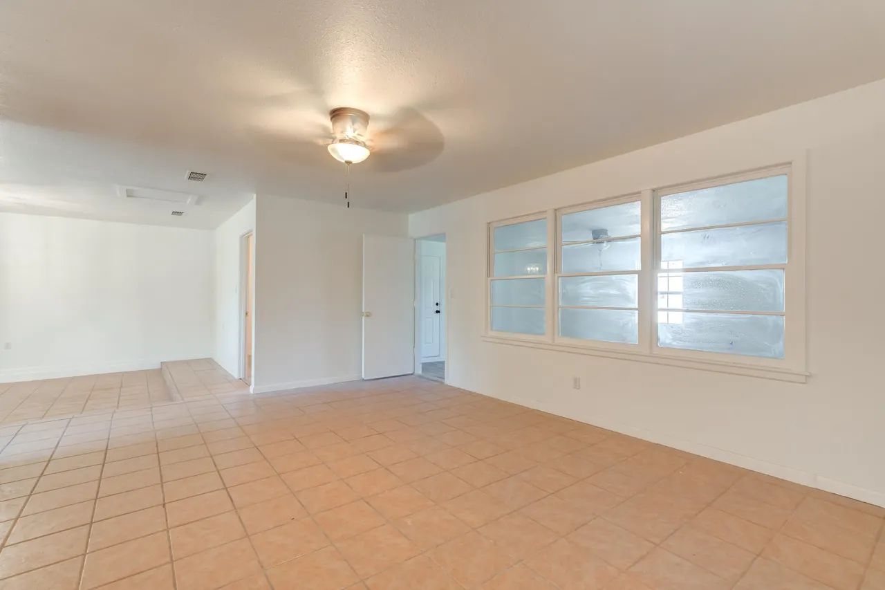 Photo 17 — 4908 47th Street, Lubbock, TX 79414