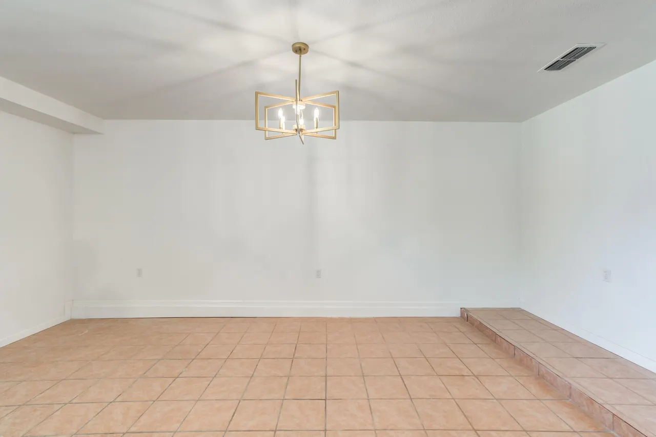 Photo 11 — 4908 47th Street, Lubbock, TX 79414