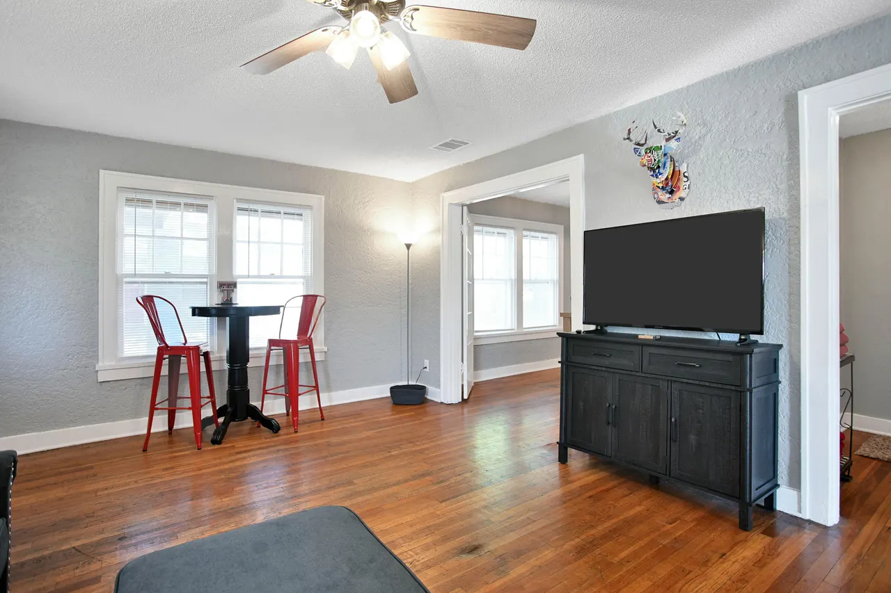 Photo 5 — 2110 15th Street, Lubbock, TX 79401