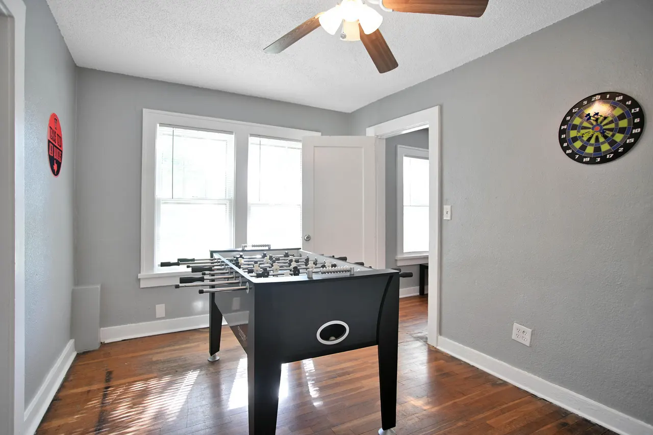 Photo 13 — 2110 15th Street, Lubbock, TX 79401