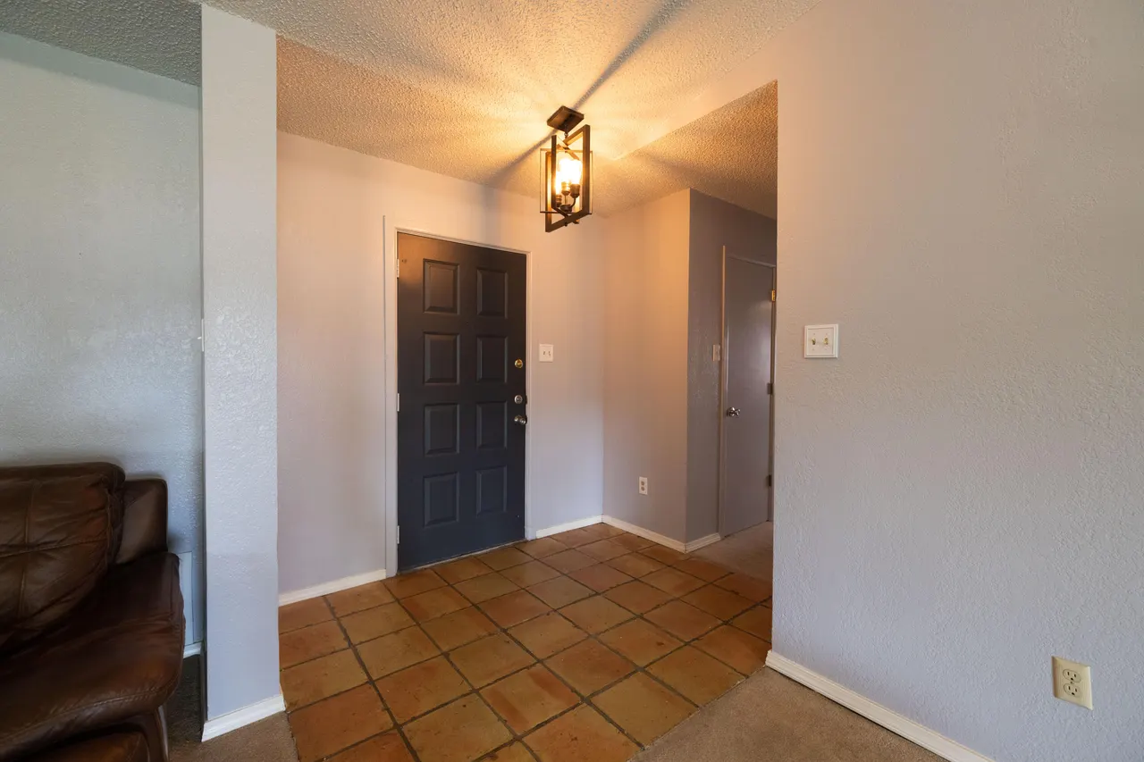 Photo 3 — 4807 61st Street, Lubbock, TX 79414