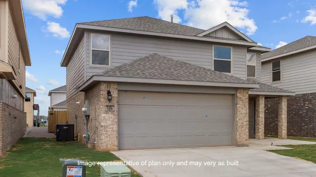Photo 2 — 618 15th Street, Wolfforth, TX 79382