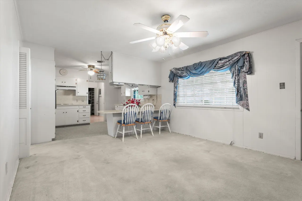 Photo 7 — 909 S Hockley Avenue, Sundown, TX 79372