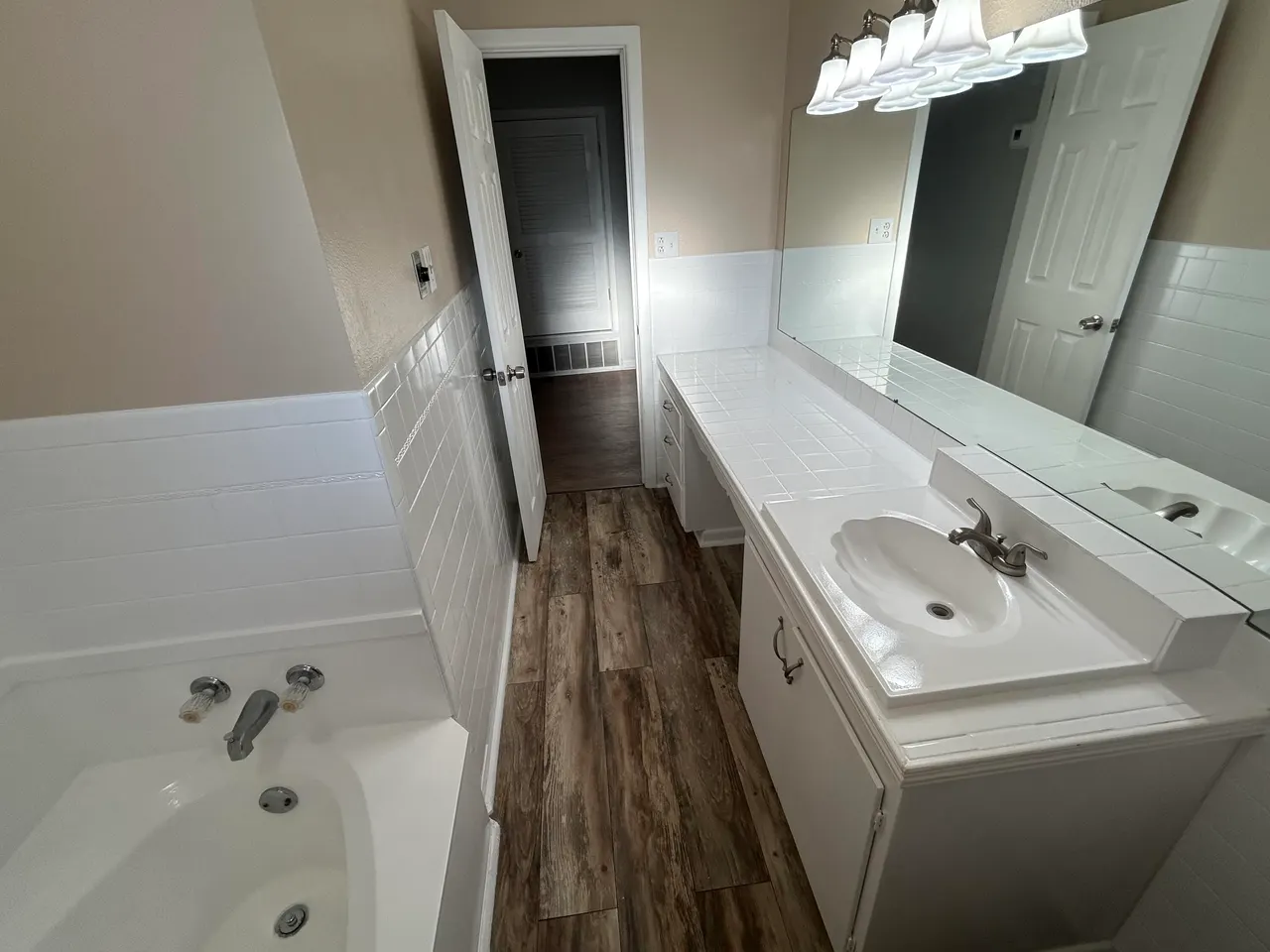 Photo 15 — 212 Tanglewood Lane, Levelland, TX 79336