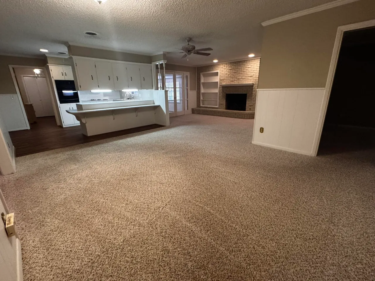 Photo 11 — 1304 Floydada, Plainview, TX 79072