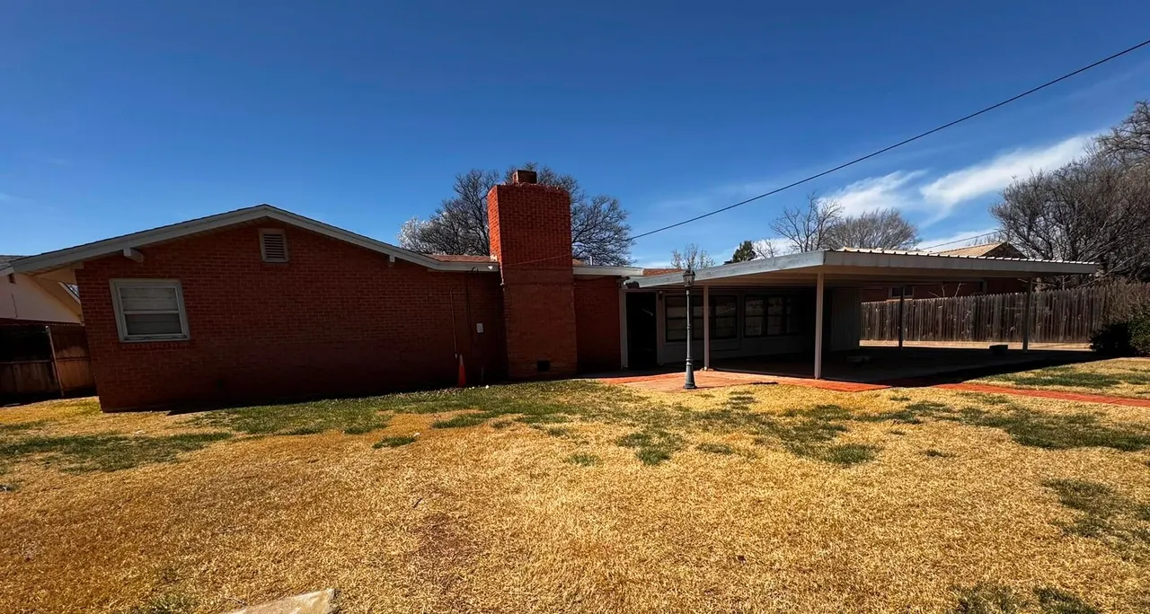Photo 38 — 1304 Floydada, Plainview, TX 79072