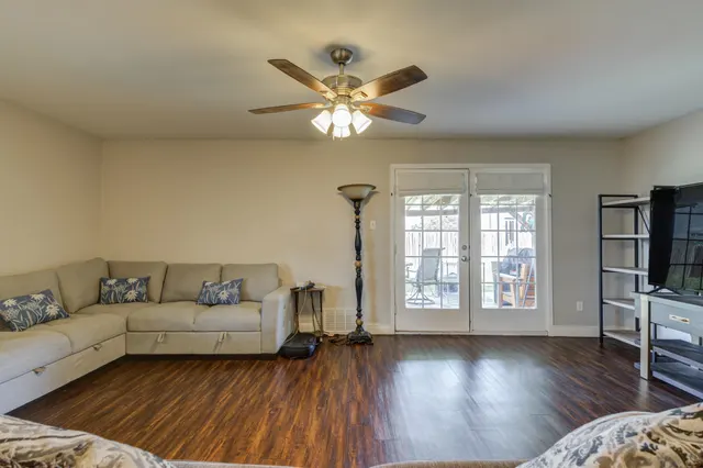 Photo 8 — 2326 53rd Street, Lubbock, TX 79412