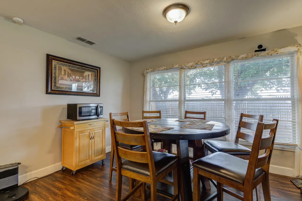 Photo 13 — 2326 53rd Street, Lubbock, TX 79412