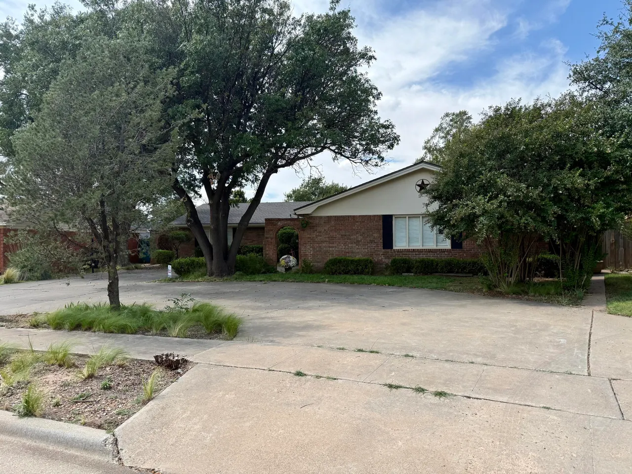 Photo 3 — 7004 Miami Avenue, Lubbock, TX 79413