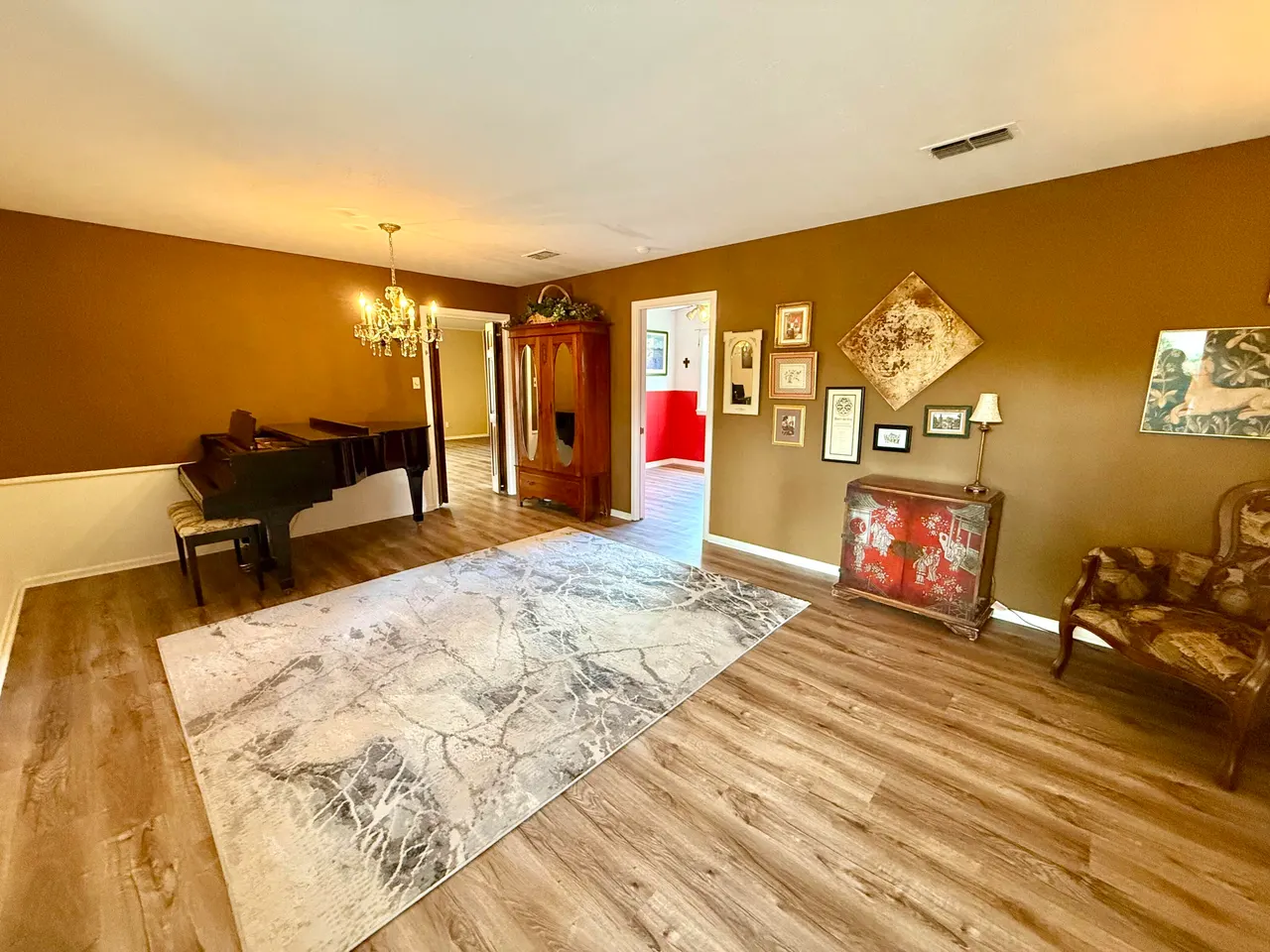 Photo 17 — 7004 Miami Avenue, Lubbock, TX 79413