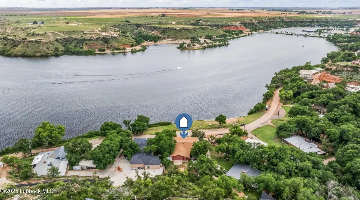 Photo 2 — 146 Pony Express Trail, Buffalo Springs, TX 79404