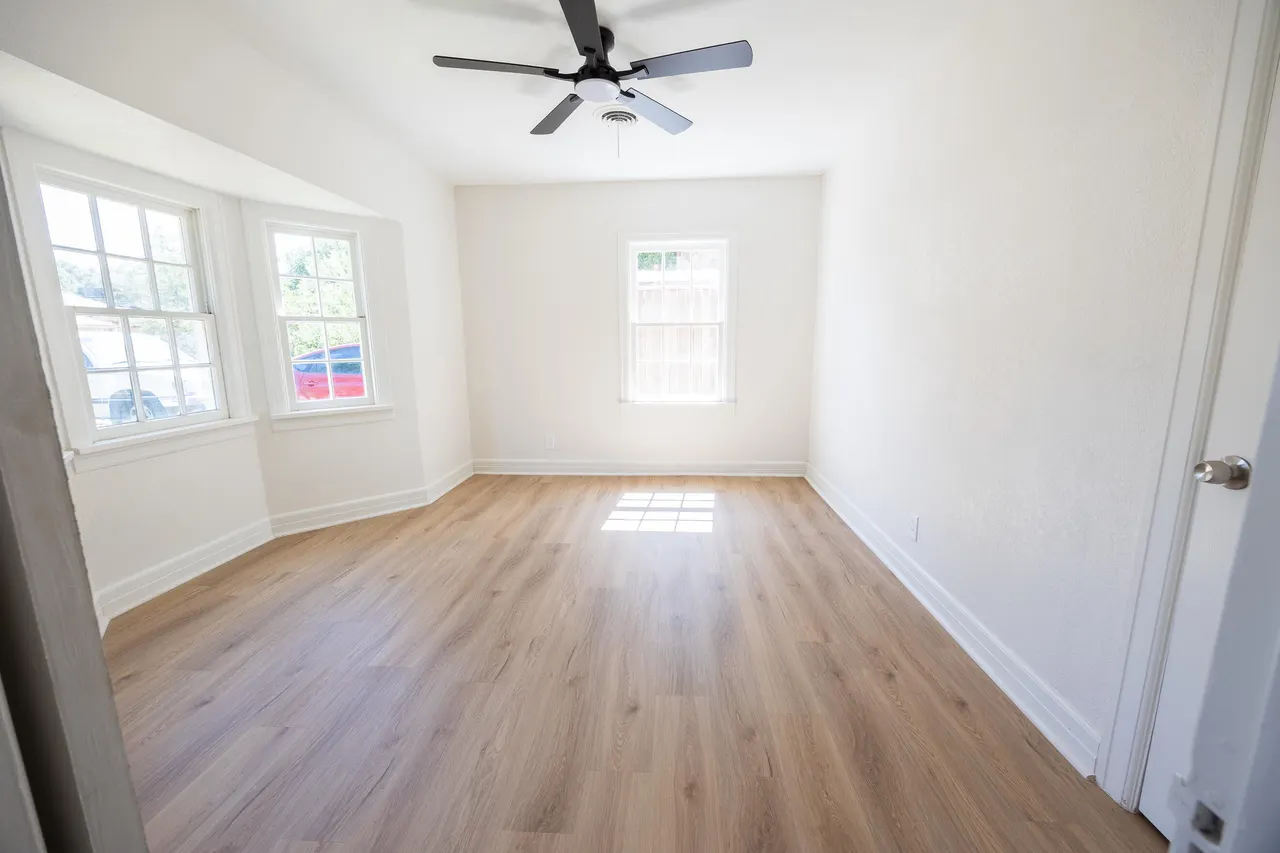 Photo 10 — 2613 23rd Street, Lubbock, TX 79410