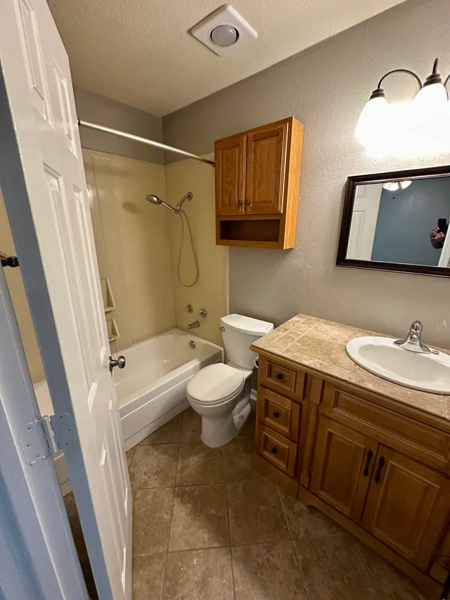 Photo 8 — 4612 55th Drive, Lubbock, TX 79414