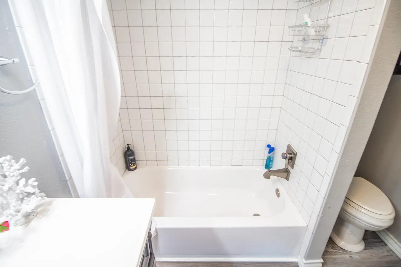 Photo 9 — 22 Comanche Drive, Lubbock, TX 79404