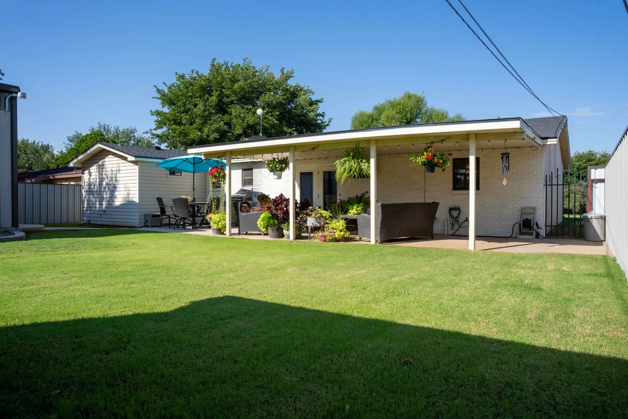 Photo 31 — 303 SW 18th Street, Seminole, TX 79360