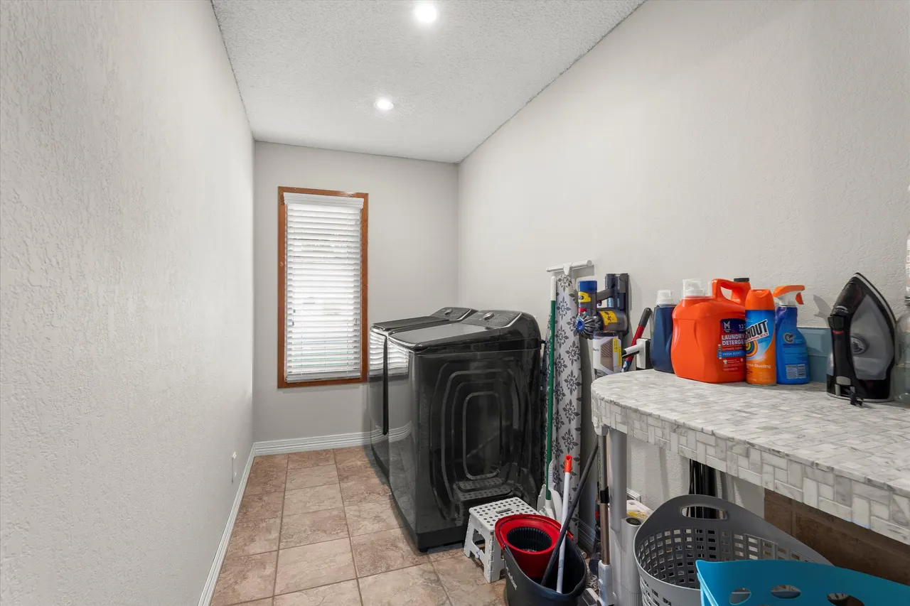Photo 29 — 2102 Longhorn Drive, Levelland, TX 79336
