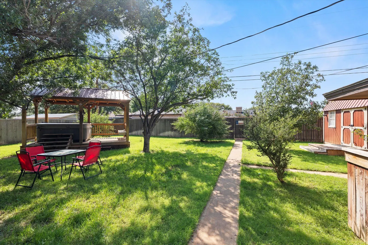 Photo 35 — 2102 Longhorn Drive, Levelland, TX 79336