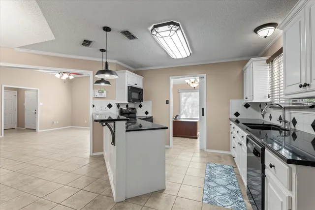 Photo 7 — 714 Wabash Street, Lubbock, TX 79403