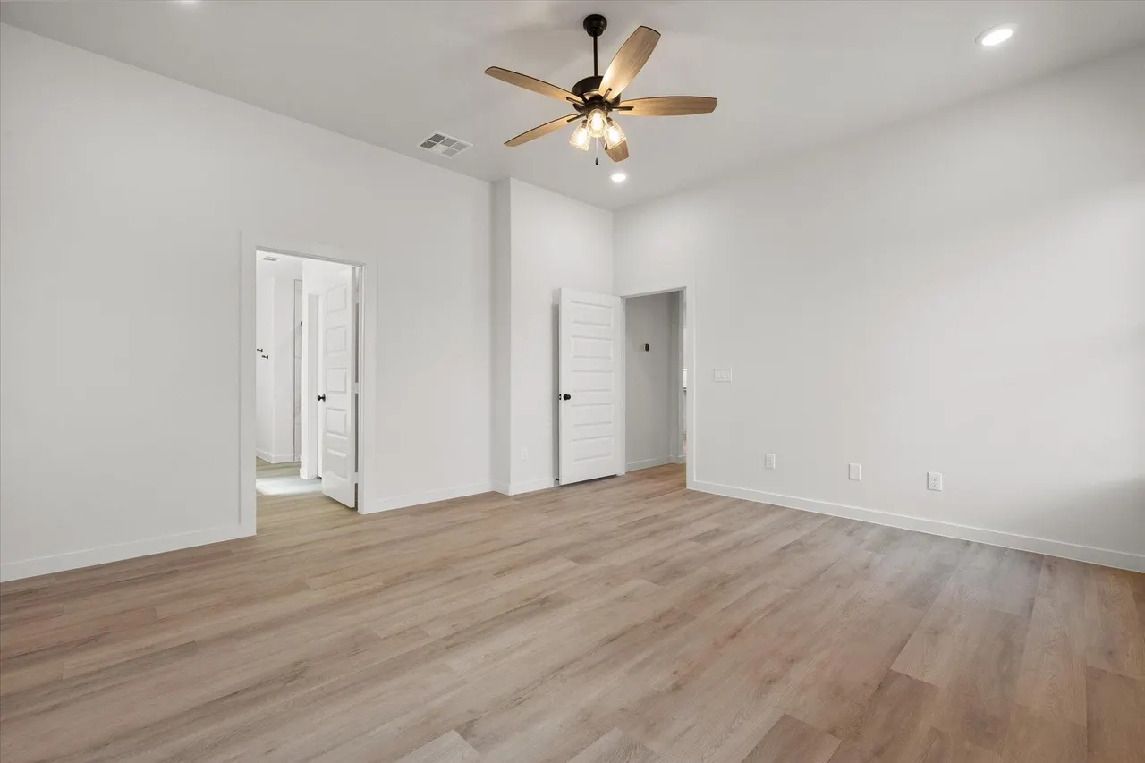 Photo 14 — 2406 Abbeville Avenue, Wolfforth, TX 79382