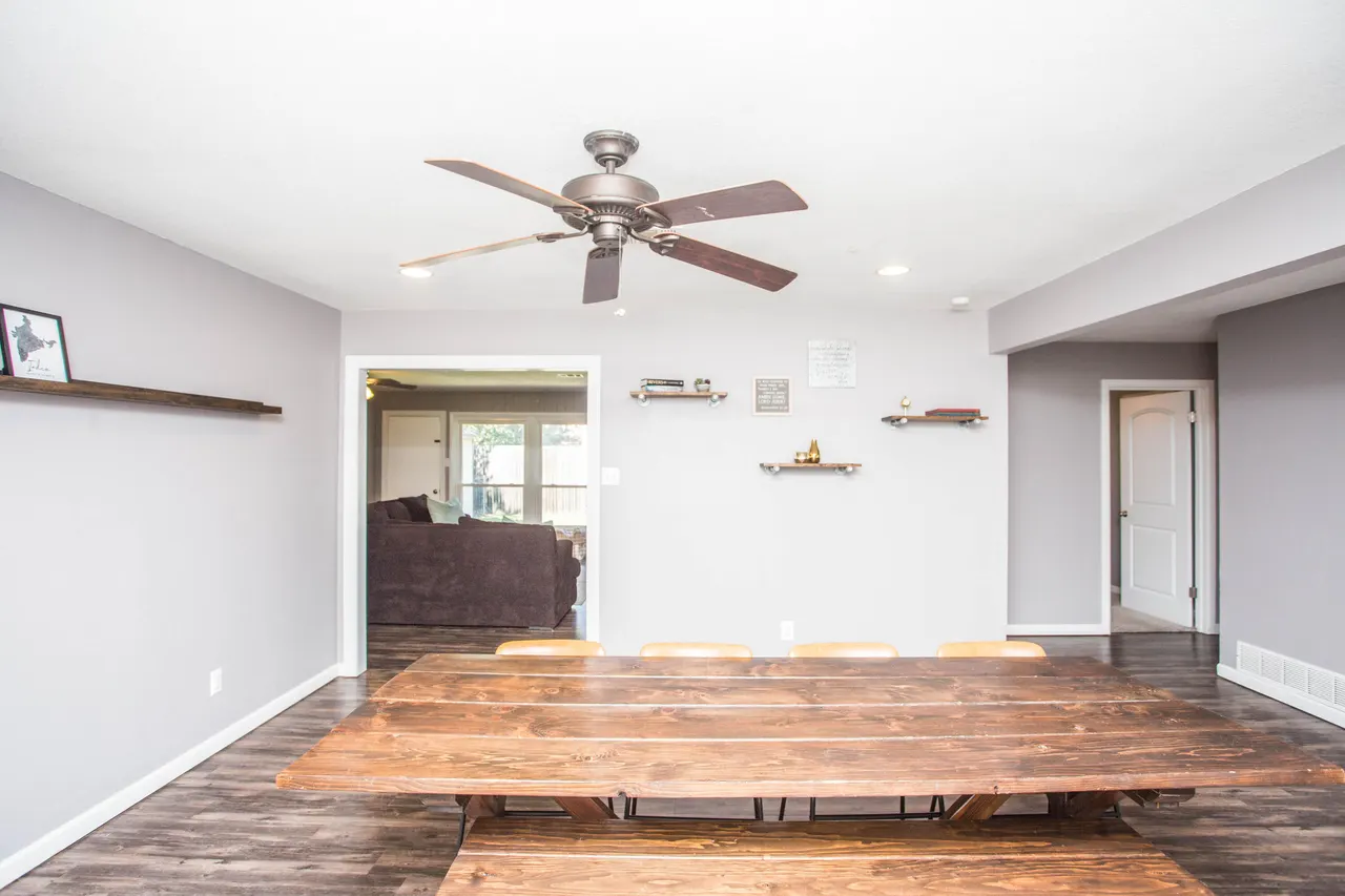 Photo 5 — 2126 67th Street, Lubbock, TX 79412