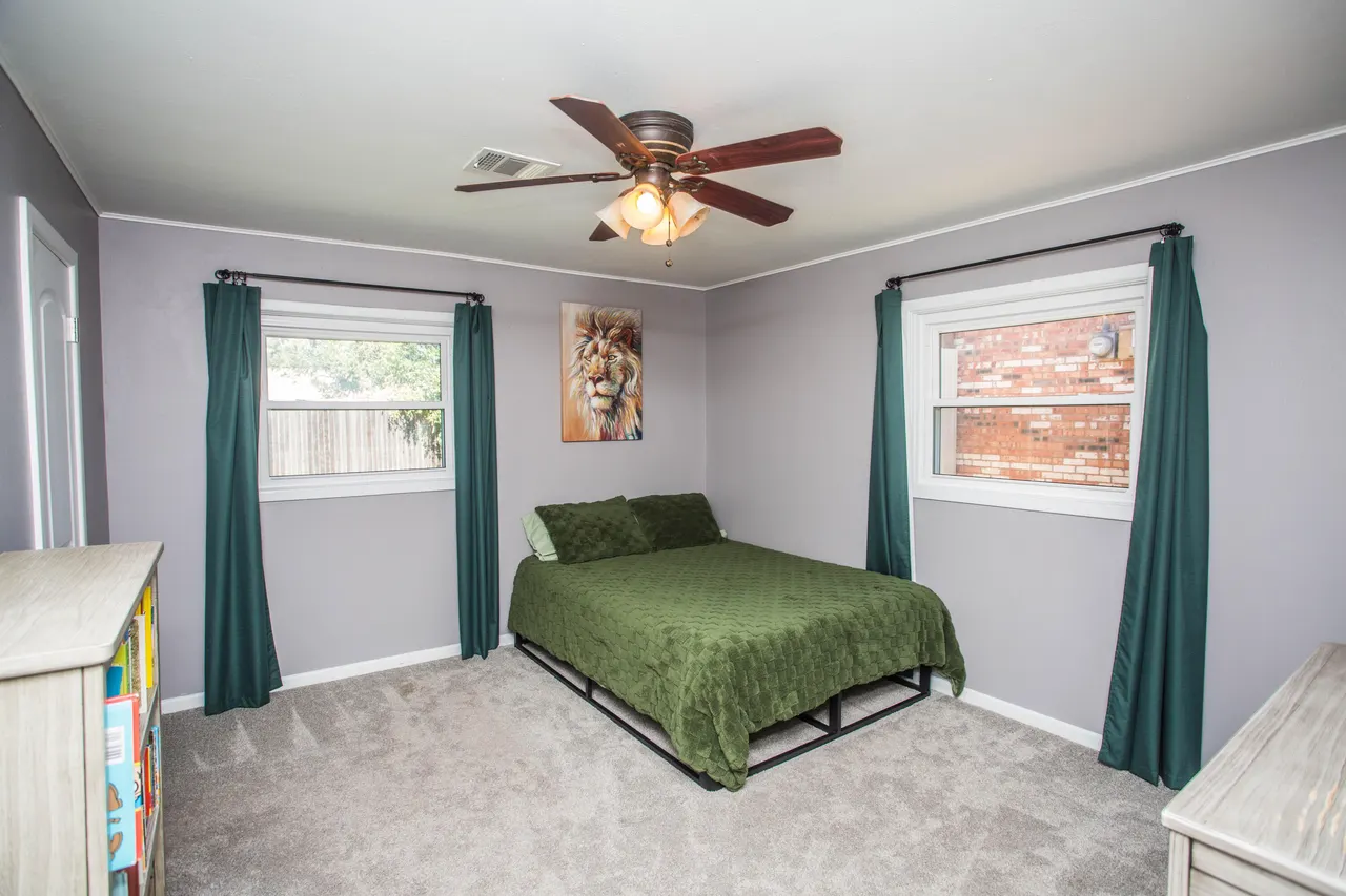 Photo 19 — 2126 67th Street, Lubbock, TX 79412
