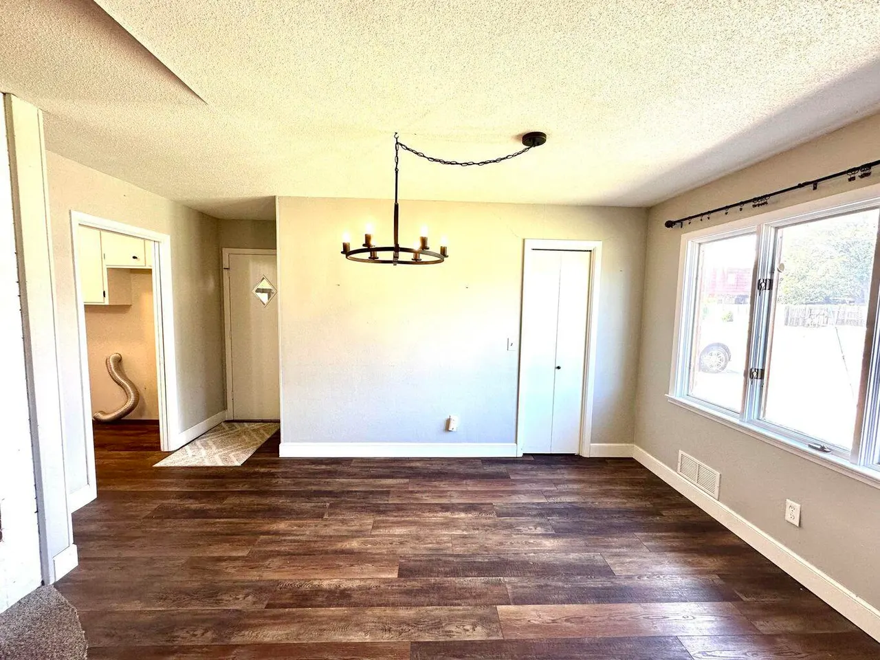 Photo 11 — 819 Holliday Drive, Plainview, TX 79072