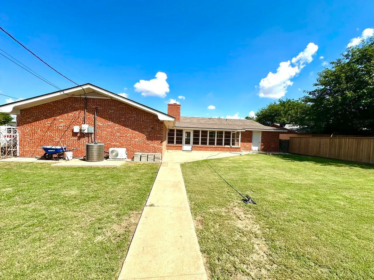 Photo 37 — 819 Holliday Drive, Plainview, TX 79072