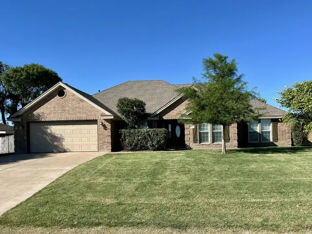 Front exterior — 1415 Ebeling Drive, Plainview, TX 79072