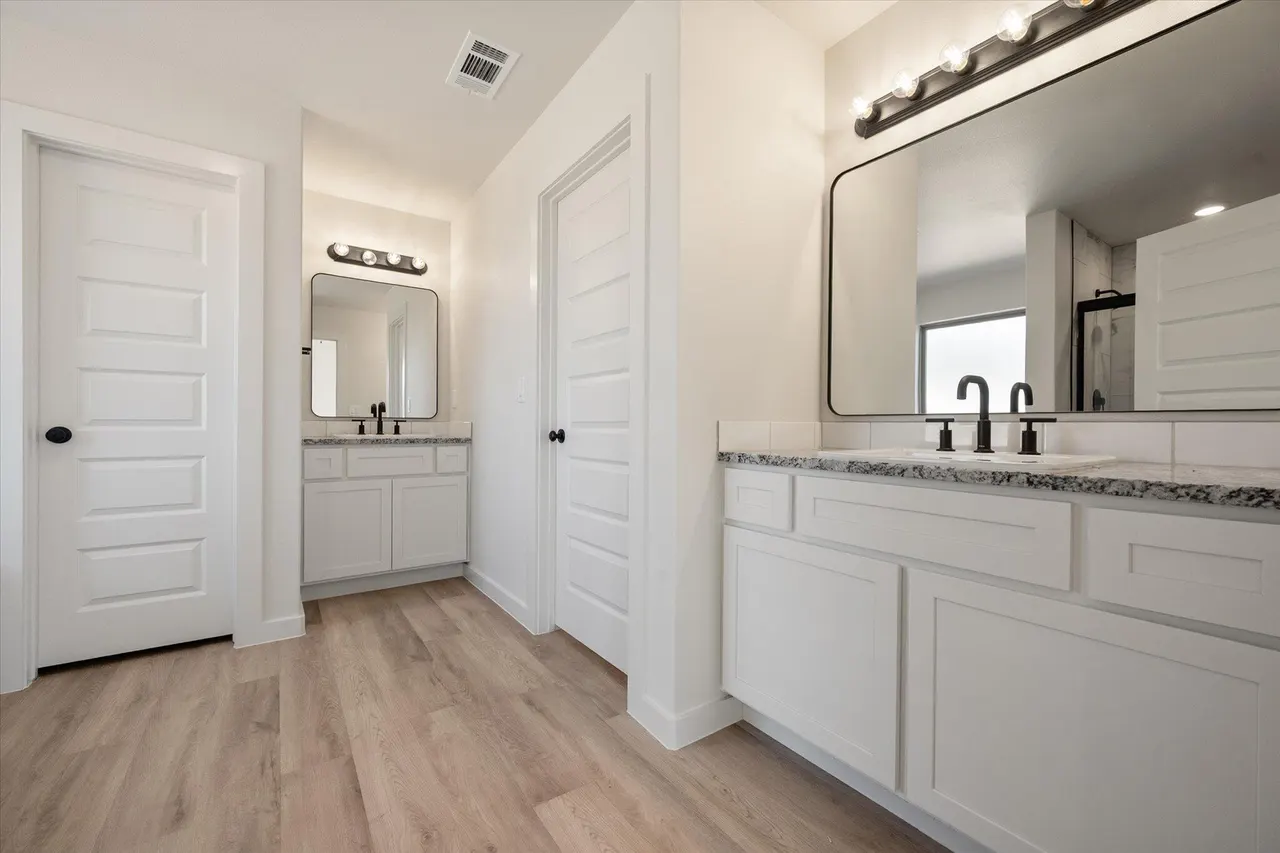 Photo 14 — 701 E 30th Street, Wolfforth, TX 79382