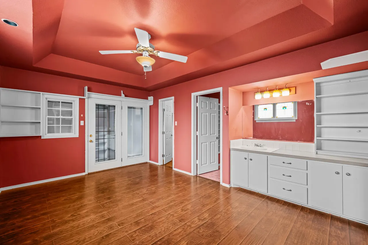 Photo 15 — 2427 27th Street, Lubbock, TX 79411
