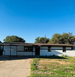 Sold home at 1504 46th Street