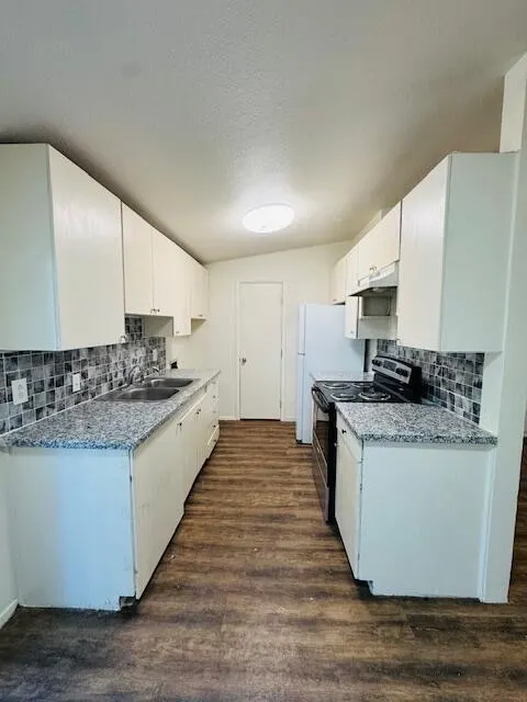 Photo 5 — 1504 46th Street, Lubbock, TX 79412
