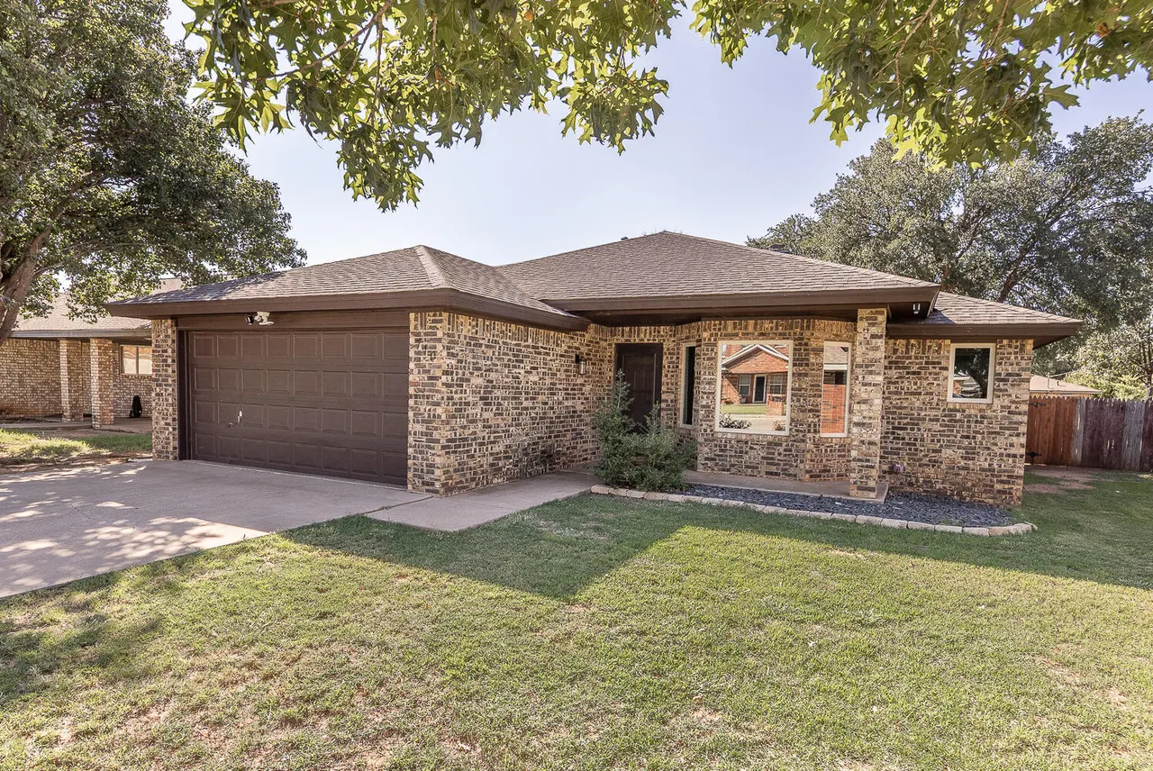 Front exterior — 710 15th Street, Shallowater, TX 79363
