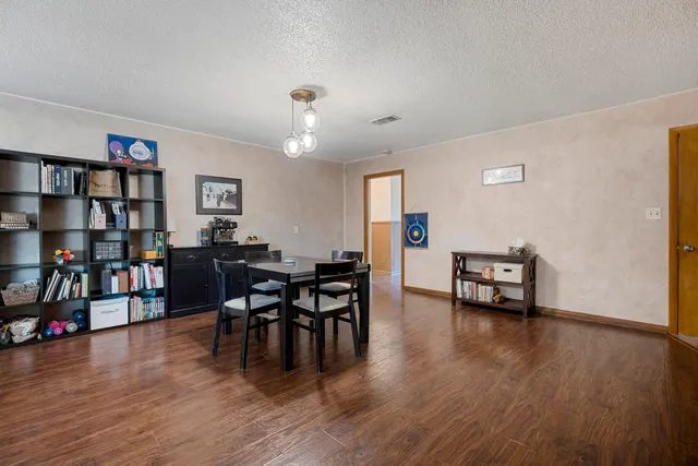 Photo 6 — 3716 43rd Street, Lubbock, TX 79413