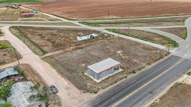 Photo 3 — 1506 Ave D, Ralls, TX 79357
