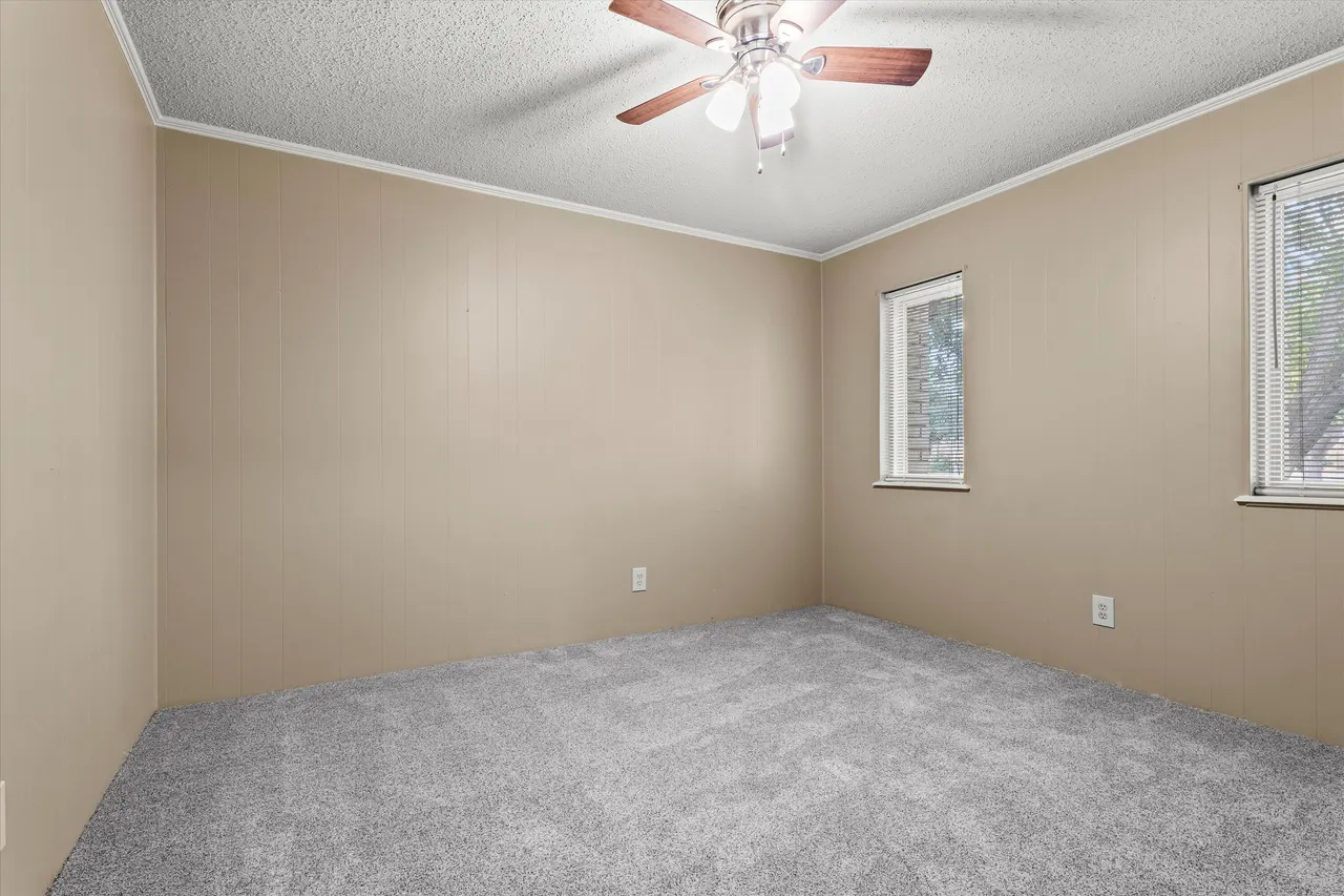 Photo 16 — 103 Baylor Lane, Levelland, TX 79336