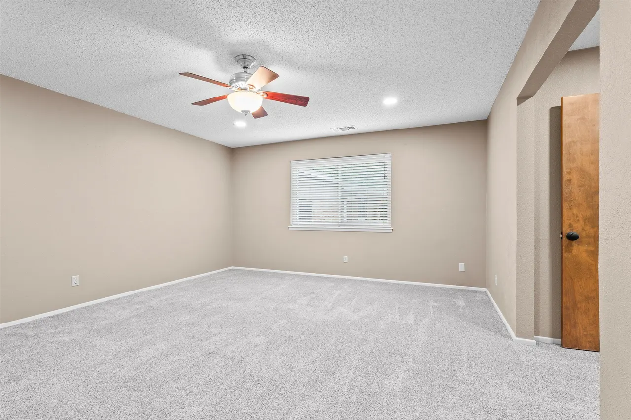 Photo 17 — 103 Baylor Lane, Levelland, TX 79336