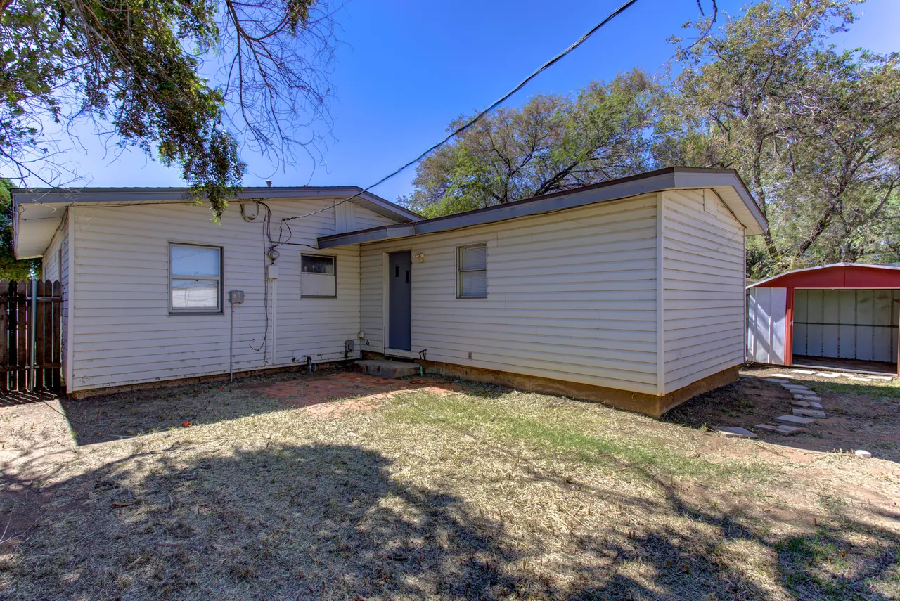 Photo 13 — 5006 35th Street, Lubbock, TX 79414