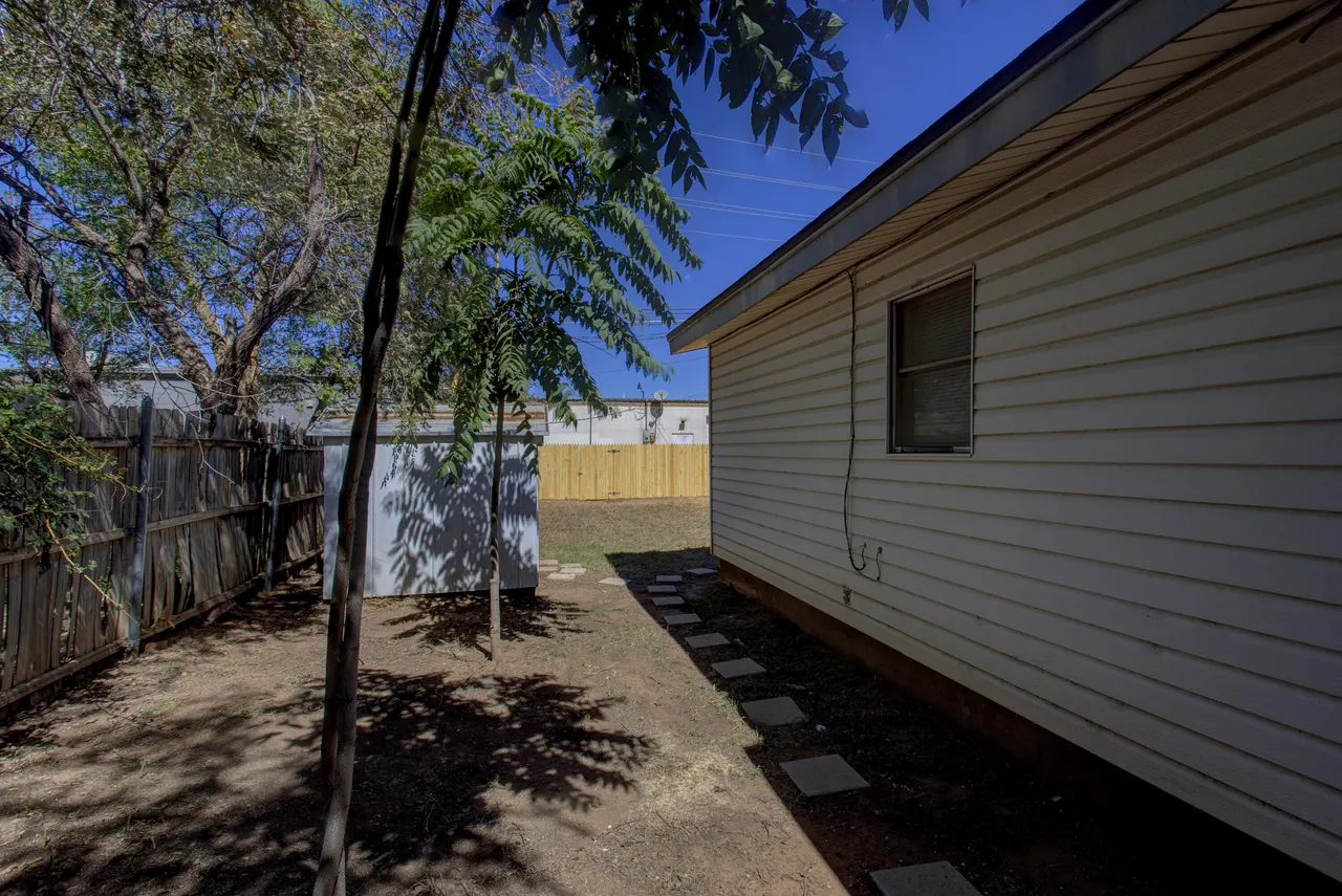 Photo 16 — 5006 35th Street, Lubbock, TX 79414